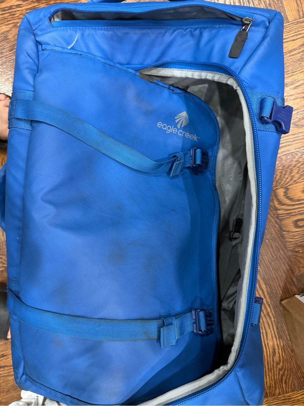 Eagle Creek 22L blue carry-on suitcase